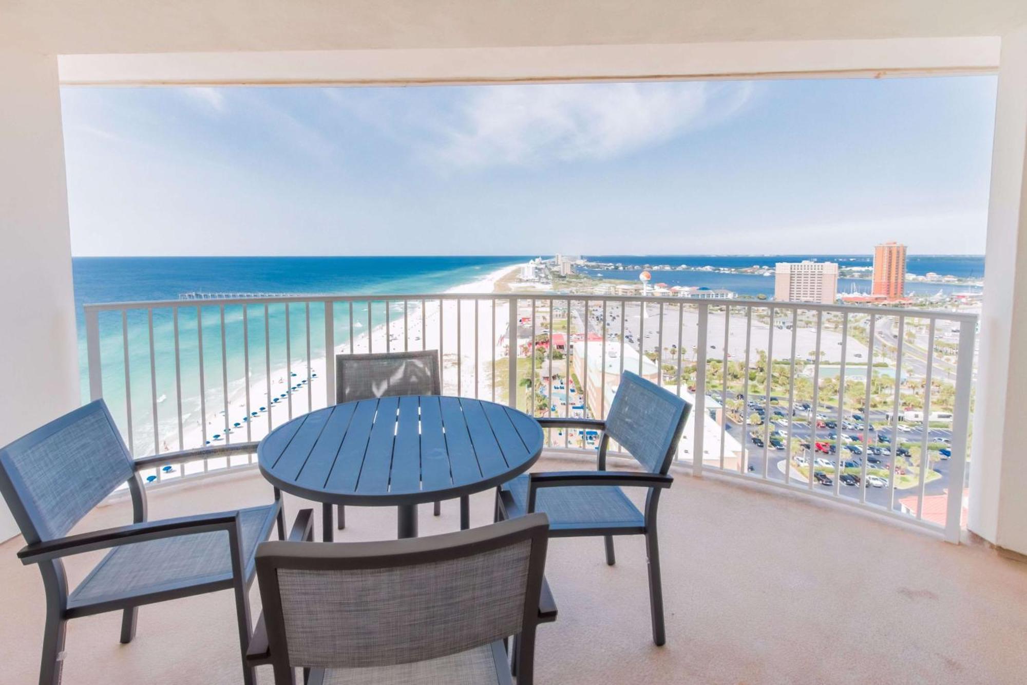 Hilton Pensacola Beach Exterior photo